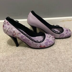 Irregular choice vintage purple pumps with black lace size 37
